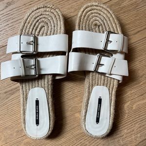 ZARA 9.5 shoes-sandals white and wicker with silver hardware